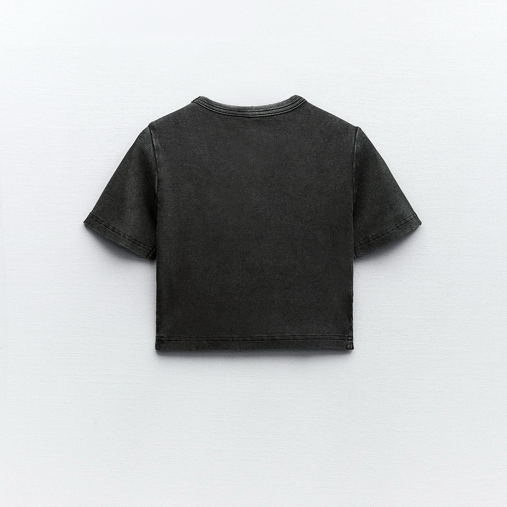NWT Zara Grey Ribbed Distressed Crop Shirt